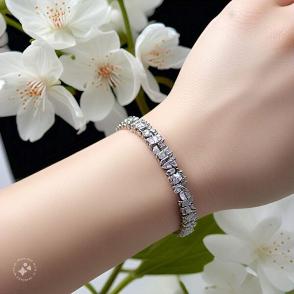 Simple Elegant Diamond bracelet